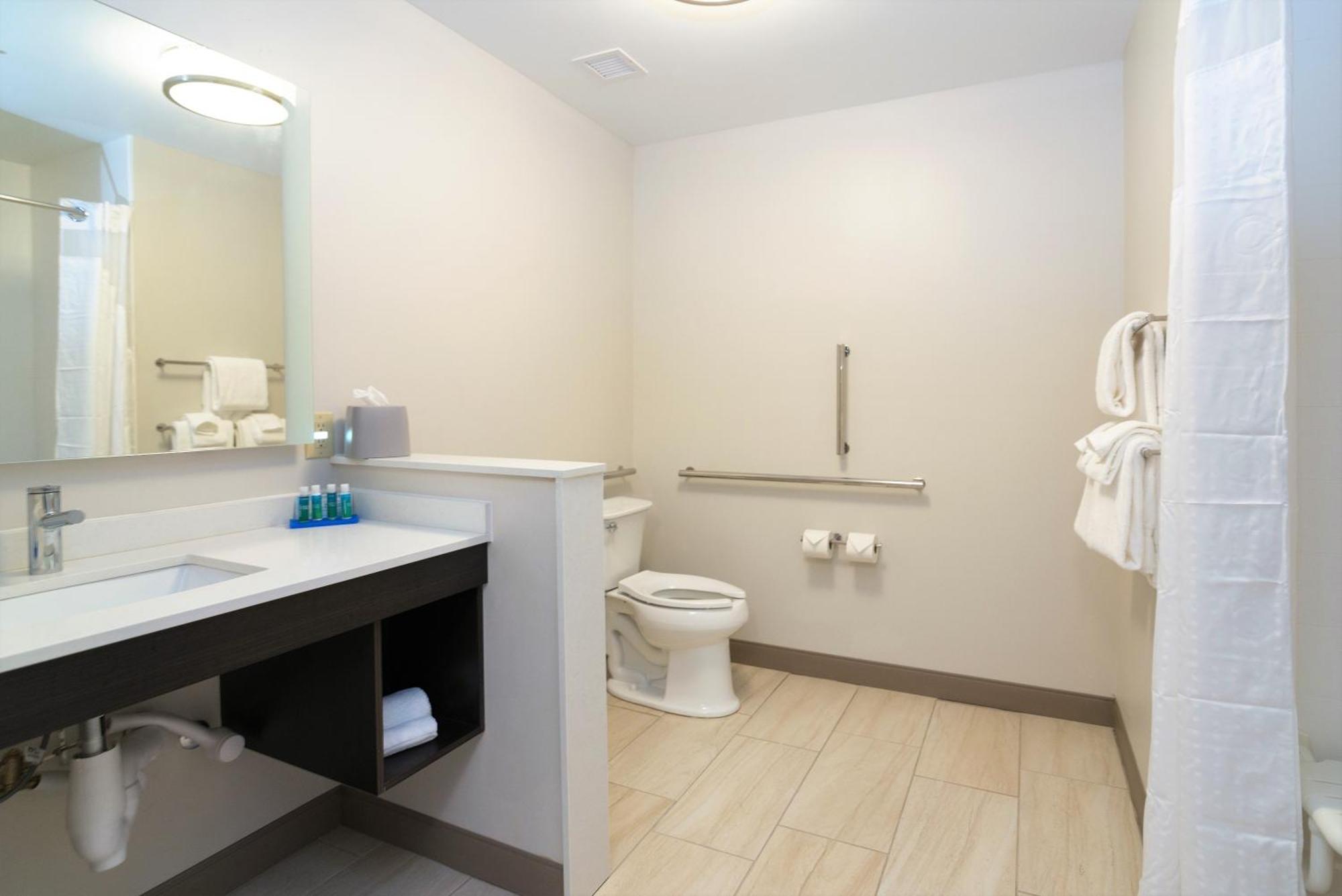 Holiday Inn Express & Suites Allen Park By Ihg Dış mekan fotoğraf